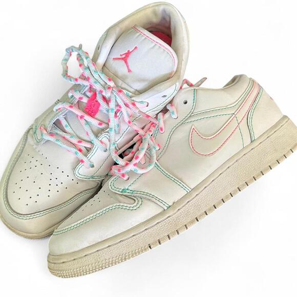Stylish Air Jordan Lows 👟 - Picture 1 of 5